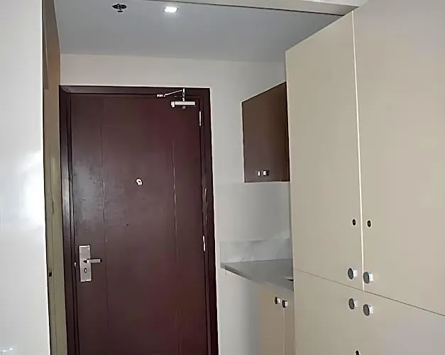 Aparthotel G Square Residences 3*